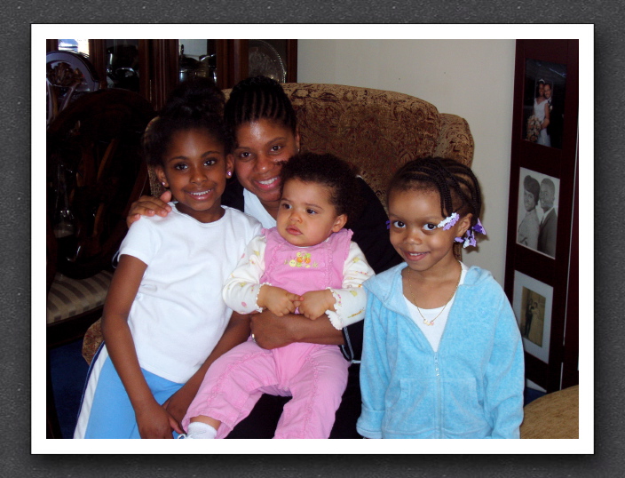 Kymora, Mommy, Kayla, and Sivon