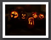 Family pumpkin gallery in the dark